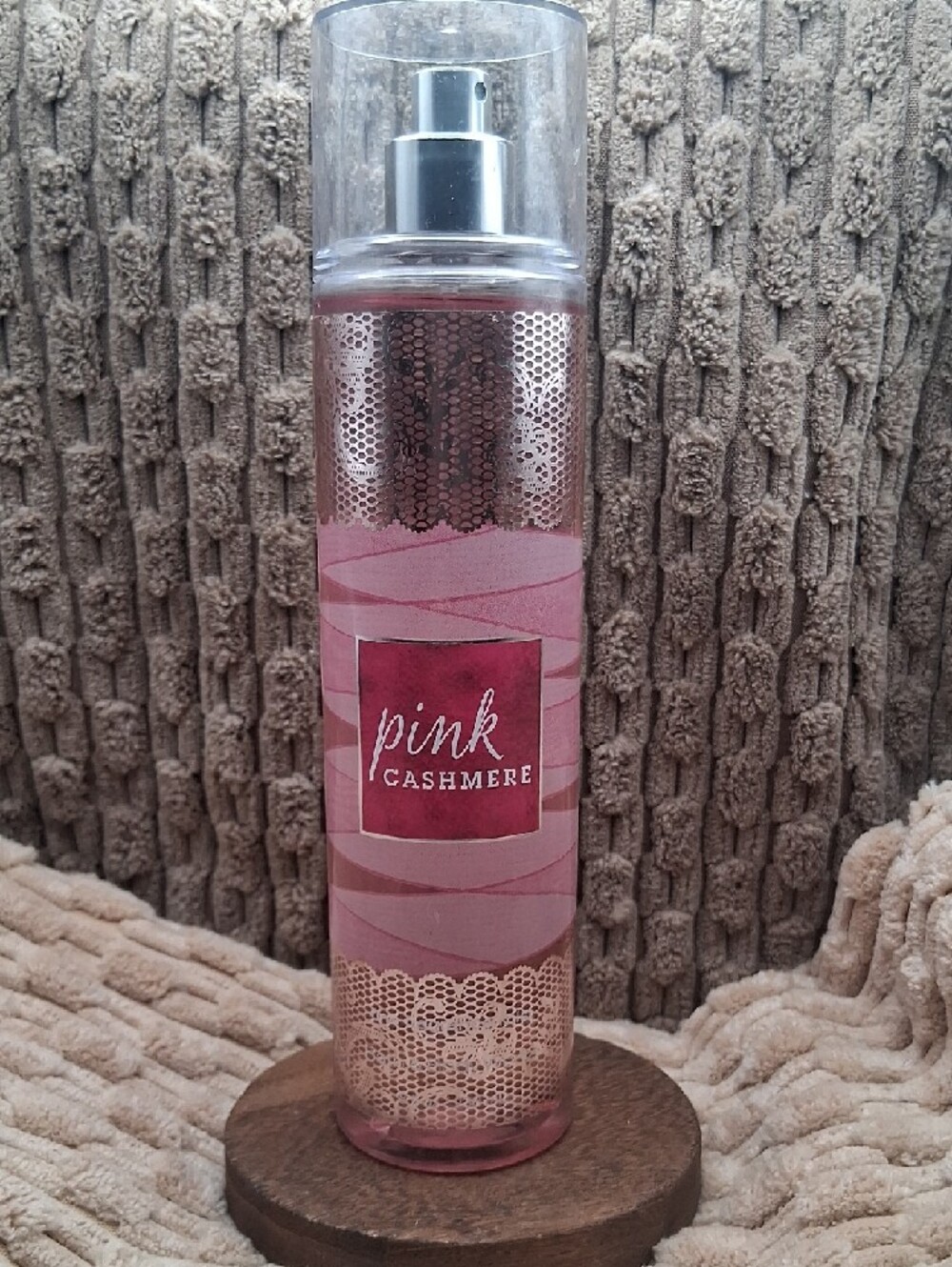 Pink Cashmere Body Fine Fragrance Mist Retired - Picture 7 of 7